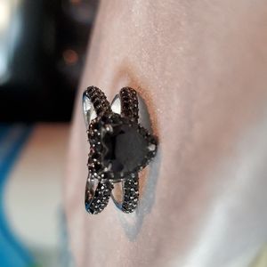 QVC heart ring spinel black size 8 sterling silver